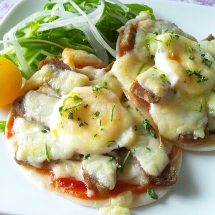 お子さまも大好き マルシンハンバーグと卵のピザ レシピ 作り方 By あごまるっち 楽天レシピ お子さまも大好き マルシンハンバーグと卵のピザ レシピ 作り方 By あごまるっち 楽天レシピ